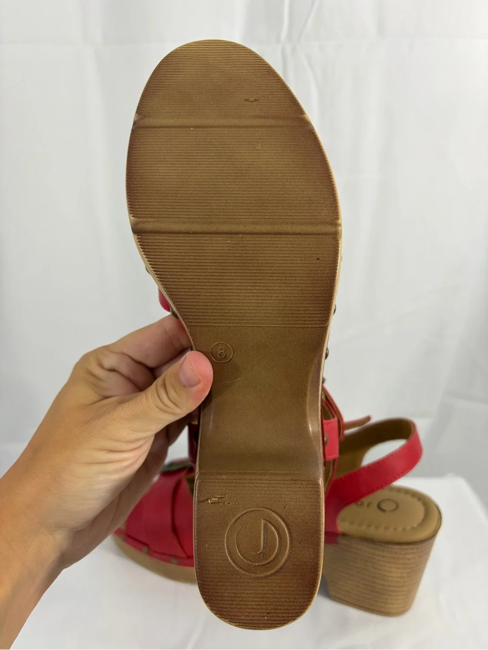 NWT Journee Collection Women’s Size 8 Red Comfortable 3 Inch Heel Sandals